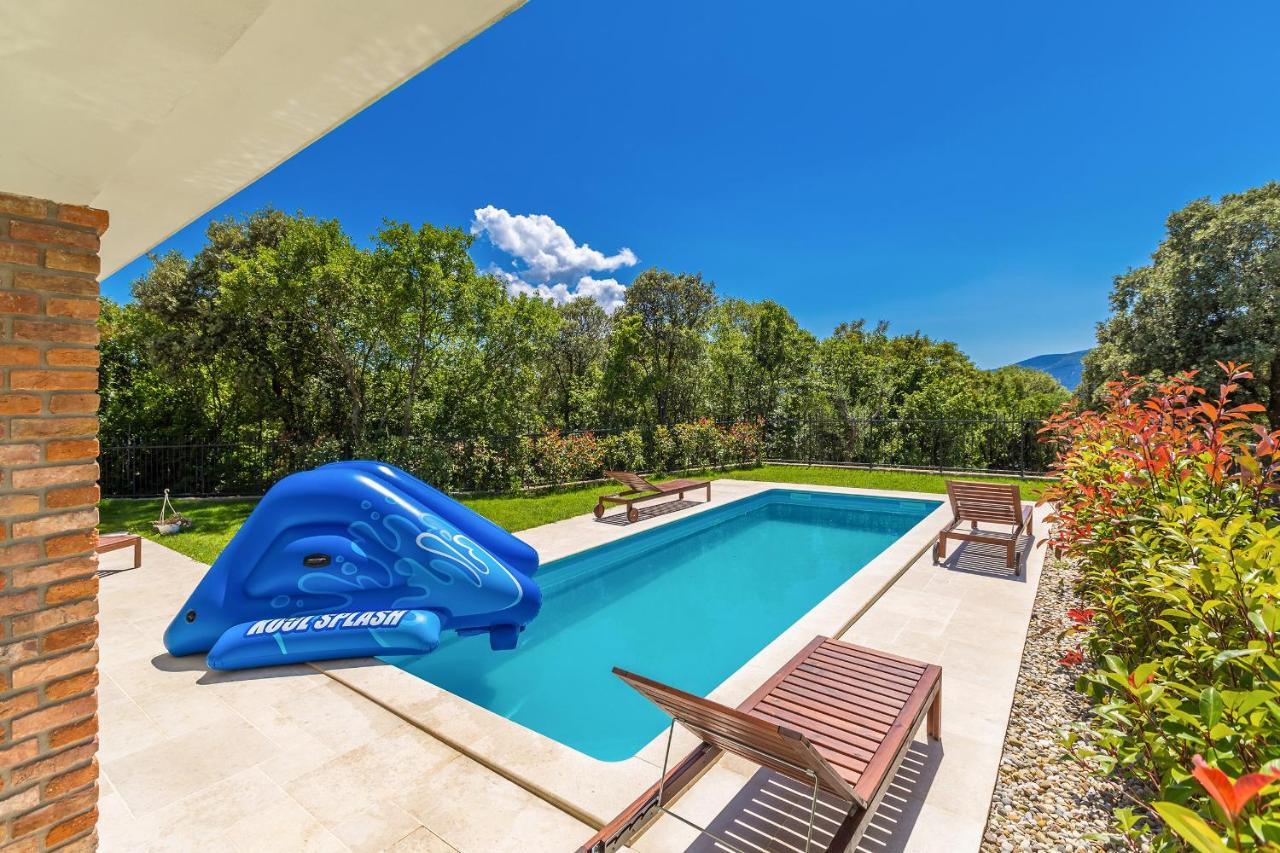 Holiday House Chiara Vrh  Exterior foto